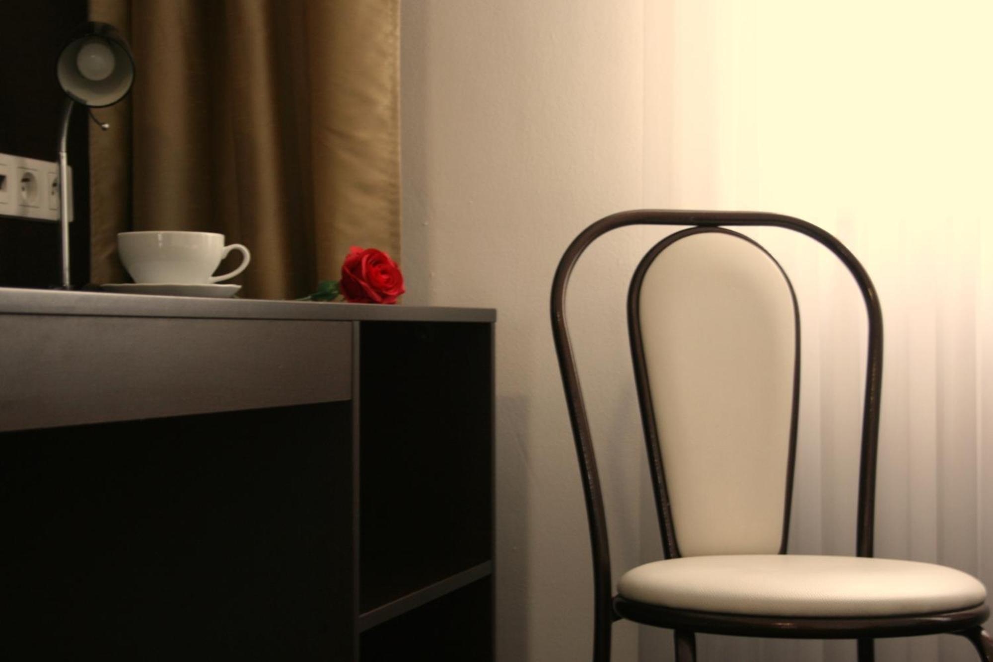 Hotel Junior 2 Cracovia Esterno foto
