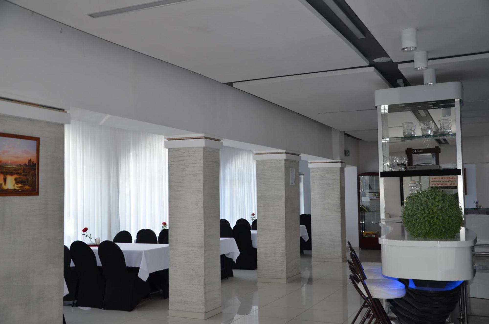 Hotel Junior 2 Cracovia Esterno foto